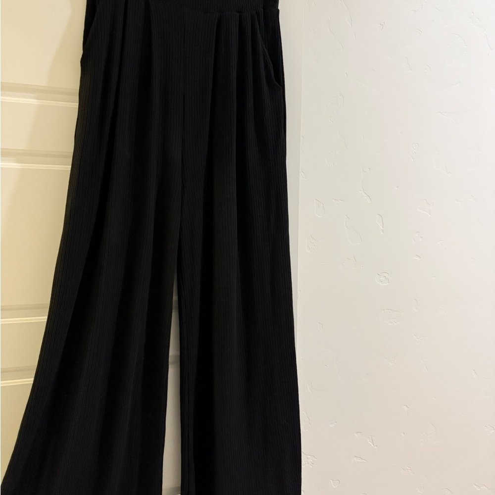 Carly Jean Los Angeles Black Wide-Leg Pants